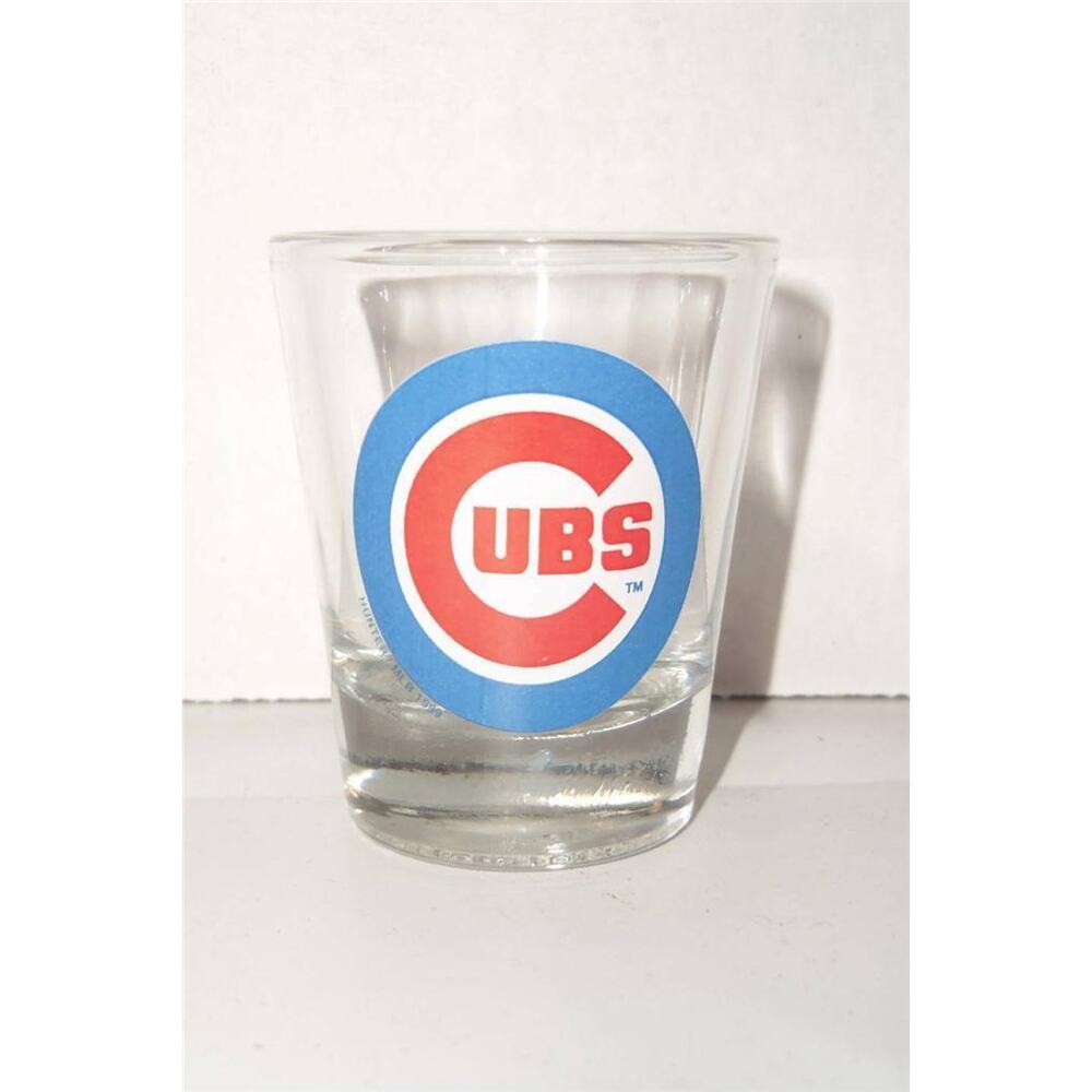 Chicago Cubs Baseball Hunter Souvenir Shot Glass Liqueur -081410